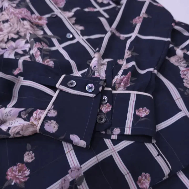 [BUNJANG] Thursday Island Floral Chiffon Blouse / 써스데이아일랜드) 거의새거 플라워 쉬폰 블라우스 -55