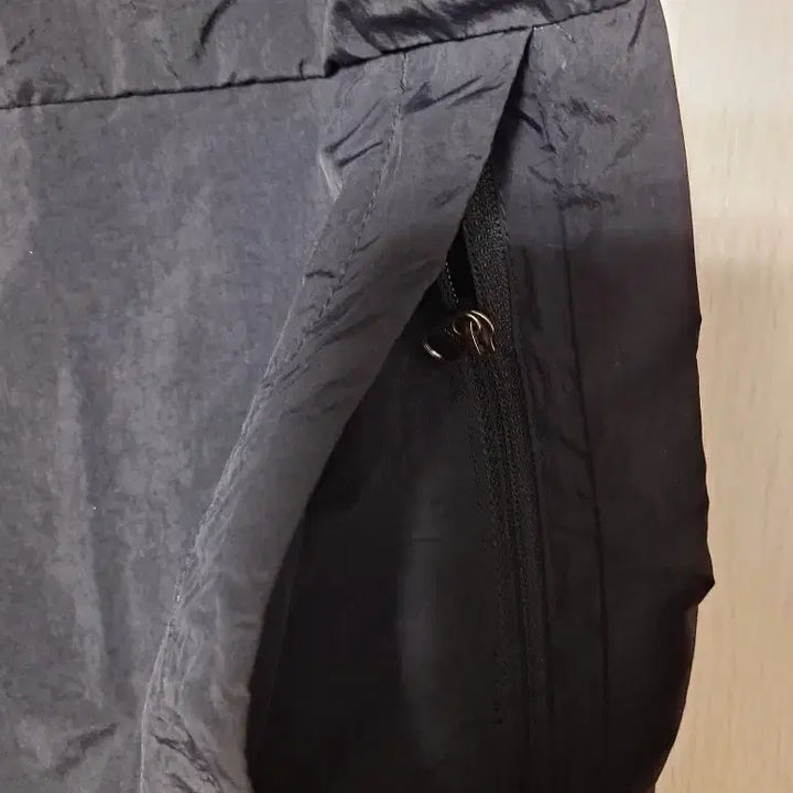 [SOLD OUT] [새상품_정품] 뉴발란스 남성 패커블 바람막이 100