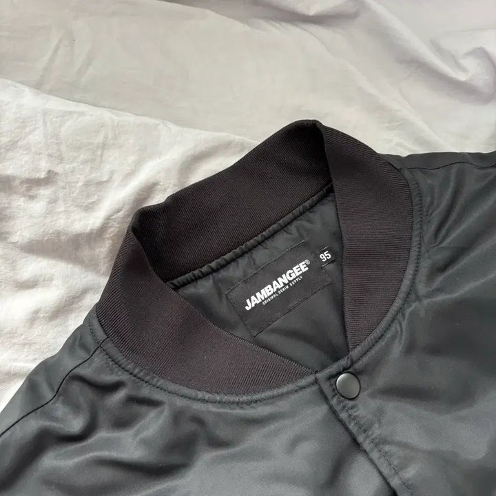 [SOLD OUT] 295 Jambangee 잠뱅이 바시티 누빔 자켓 블랙