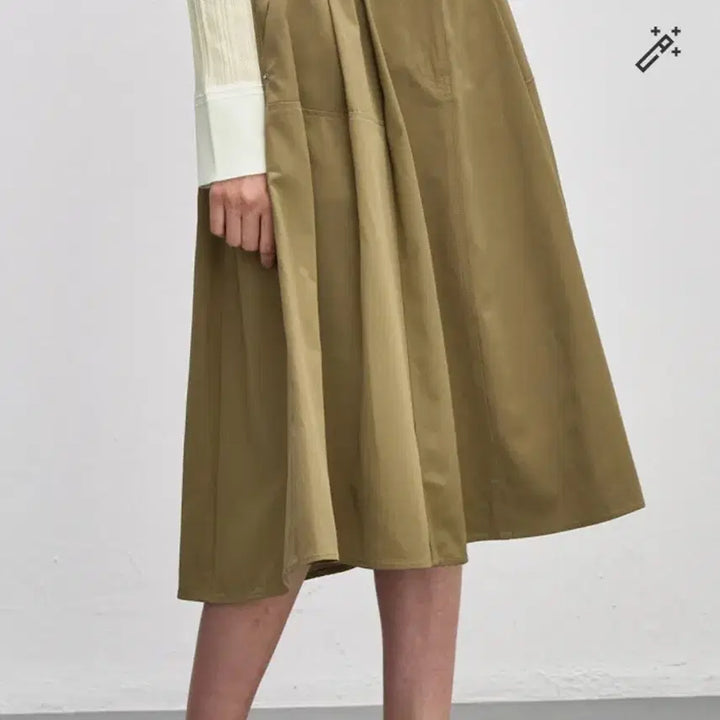 [SOLD OUT] 한섬 시스템 워싱데님 플레어스커트