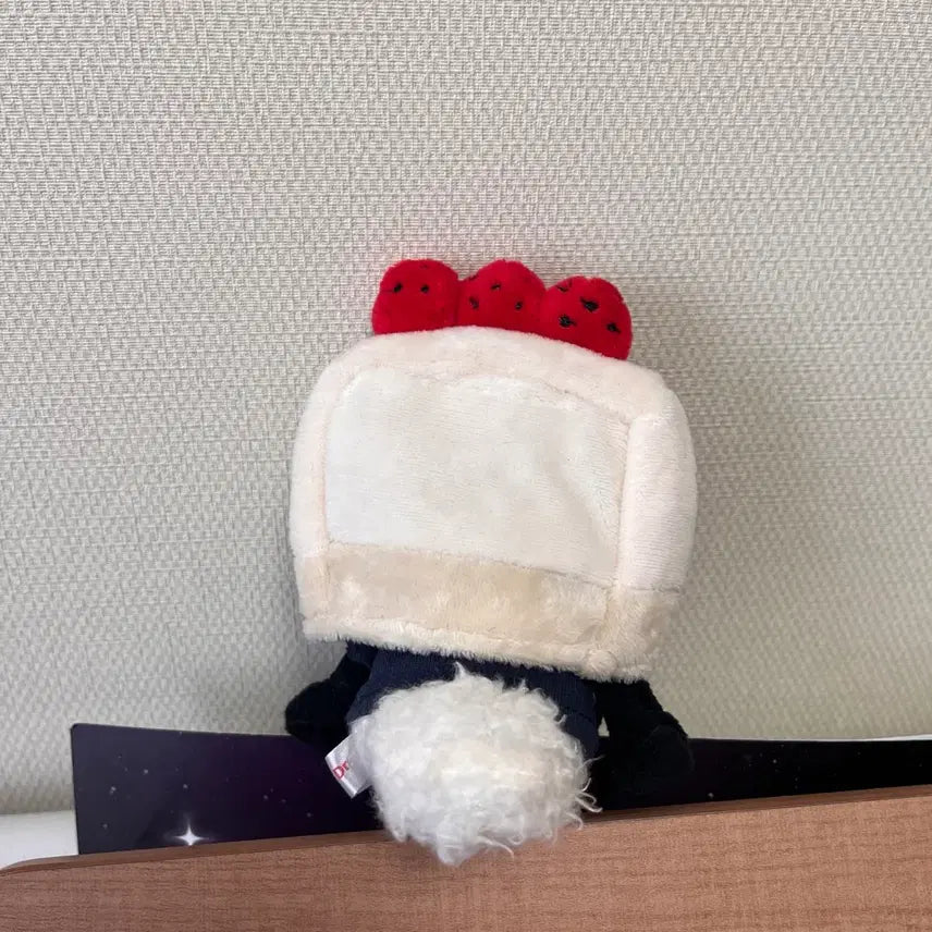 [BUNJANG] Wallace &amp; Gromit Shaun the Sheep Plush Keychain / 투썸 화초생 월레스와 그로밋 숀더쉽 인형 키링