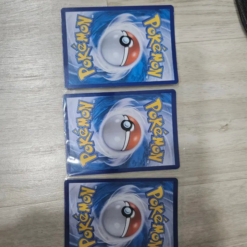 [BUNJANG] Pokemon Radiant Kadabra, Eevee, Charizard Cards / 포켓몬 찬란한 후딘/이브이/리자몽 카드