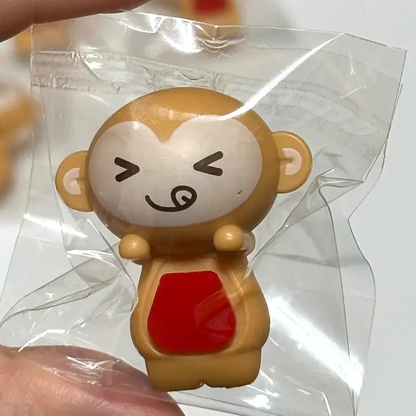 [SOLD OUT] (주말할인) 6종 풀세트 CU 핑루 감자숭이 히퍼 피규어