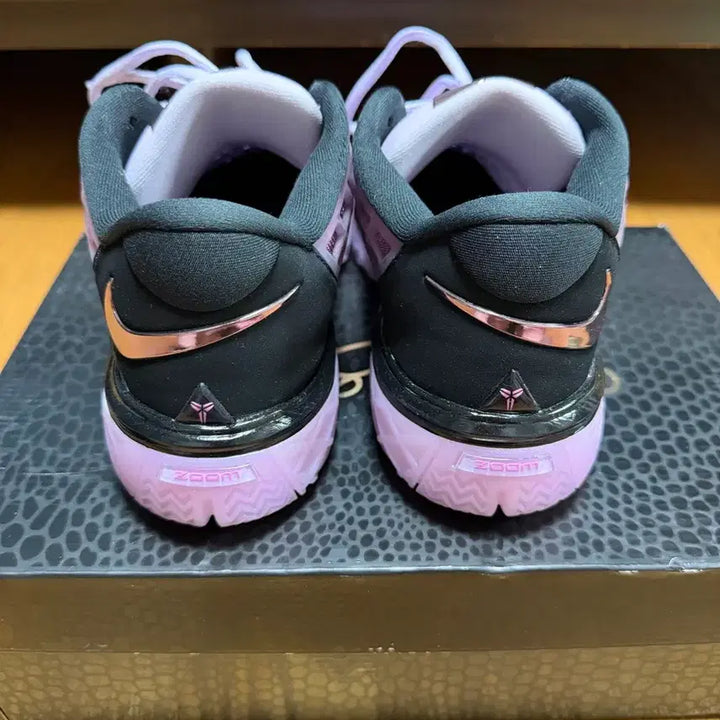 [BUNJANG] Nike Kobe 3 Protro Dol Pink Foam / [260]나이키 코비3 로우 프로트로 돌 핑크 폼
