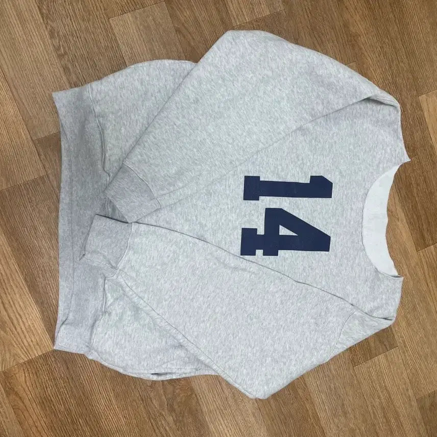 [SOLD OUT] 브랜디멜빌 14 오버사이즈 맨투맨