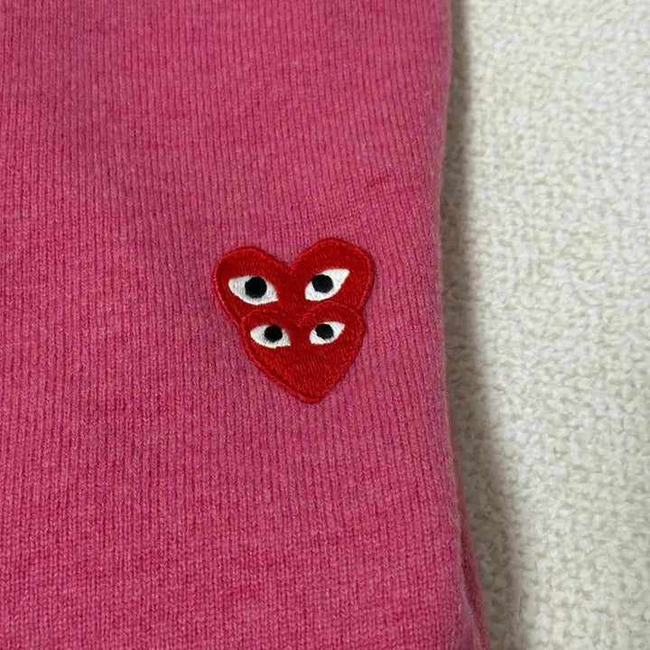 [SOLD OUT] (새상품/무배) 꼼데가르송 정품 더블하트 와펜 울 가디건 핑크 S