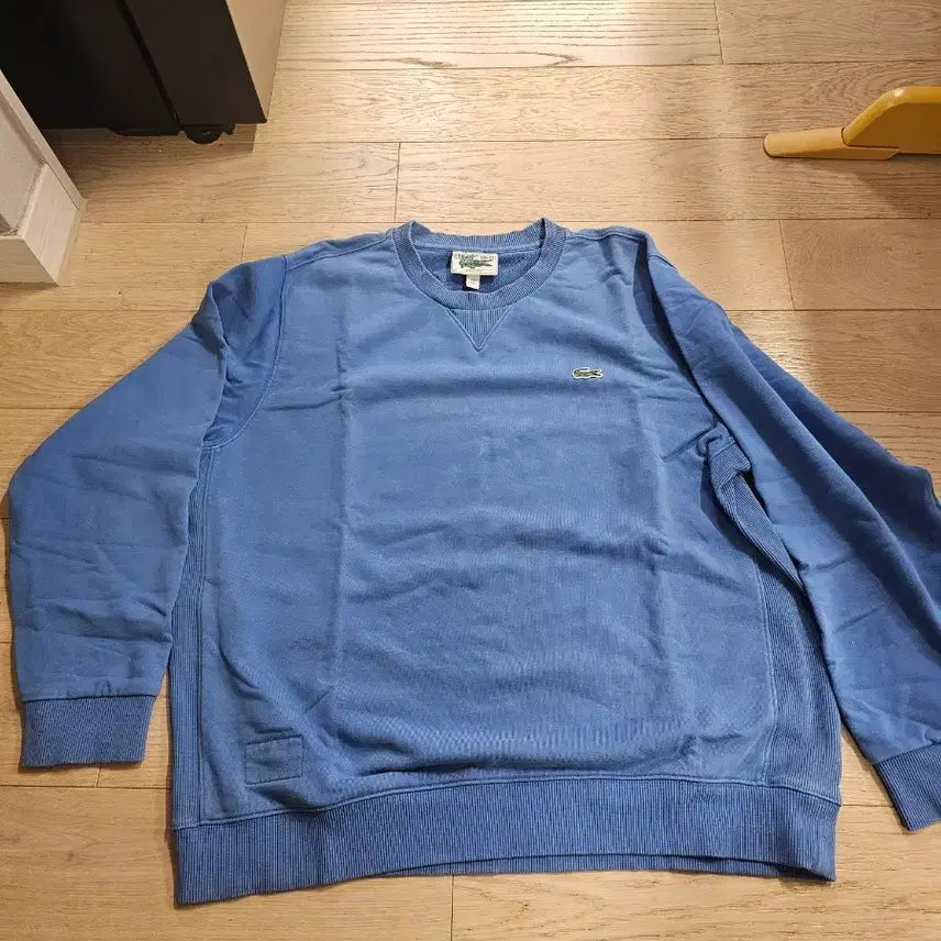 [BUNJANG] Lacoste Sky Blue Crewneck Sweatshirt L Size / 라코스테 하늘색 맨투맨 티셔츠