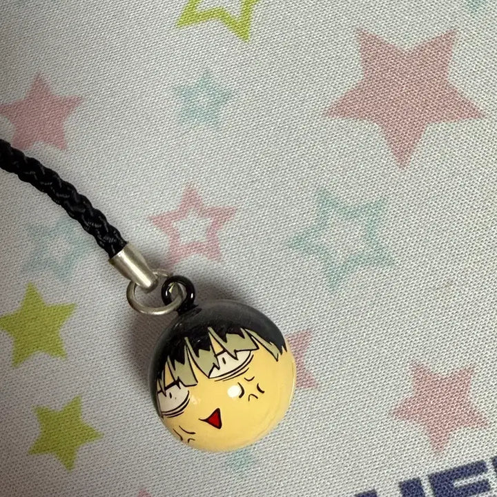 [BUNJANG] Kaiju No. 8 Narumi Acrylic Keychain / 괴수8호 원화전 나루미 방울 키링 양도