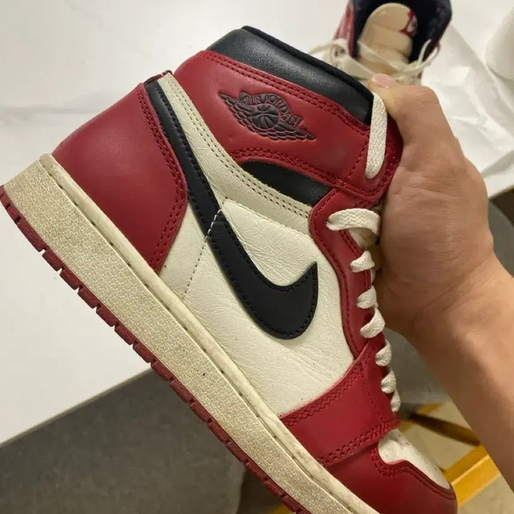 [BUNJANG] Air Jordan 1 High Chicago 2022 / (260) 조던1 하이 시카고 2022
