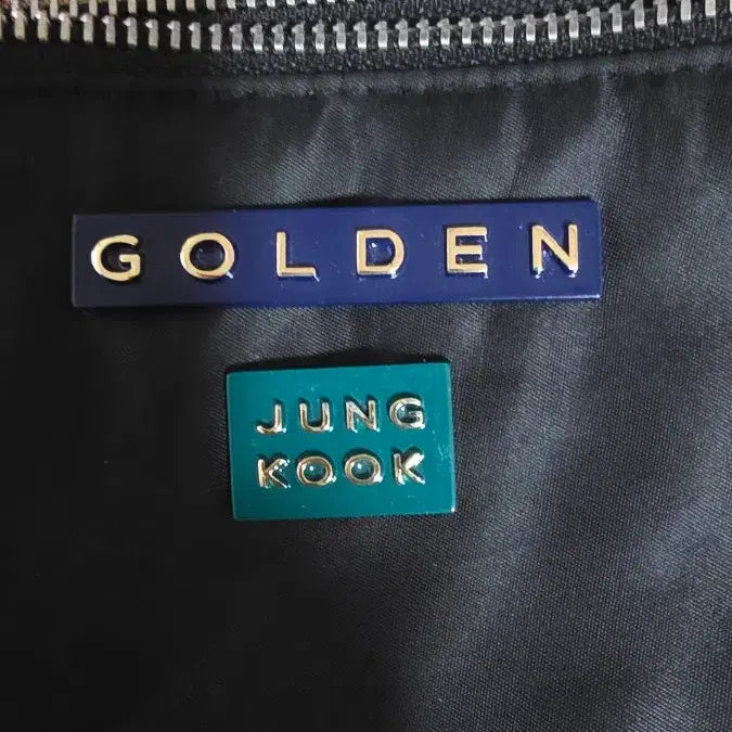 [BUNJANG] Golden Jungkook Shoulder Bag / GOLDEN 정국 블랙 숄더백