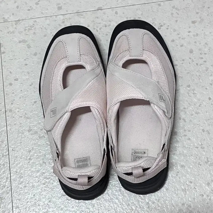 [SOLD OUT] 휠라멜비스핑크_오늘발송(최종할인)