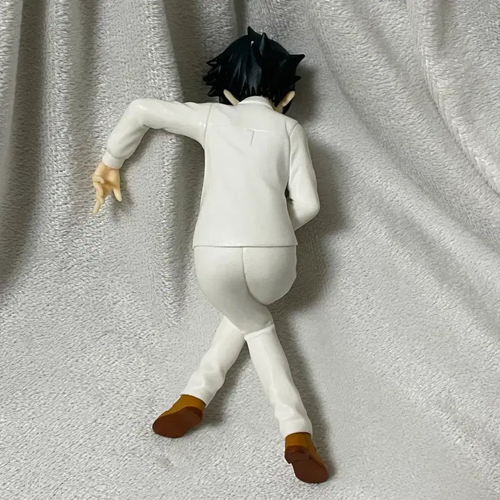 [BUNJANG] The Promised Neverland Ray Figure / 약속의 네버랜드 레이 피규어