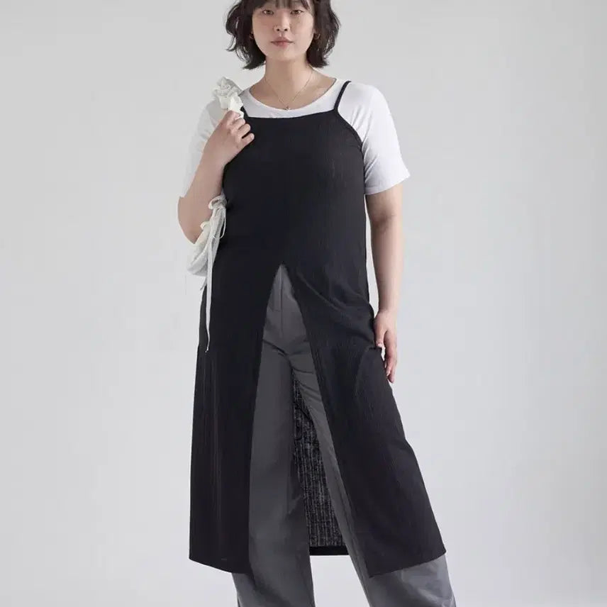 [SOLD OUT] 미착용새상품)당당걸 브히즈 트임 골지 레이어드뷔스티에 끈나시 원피스