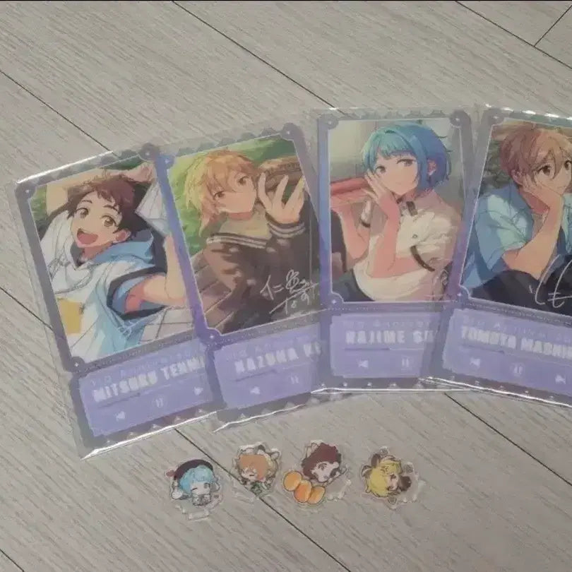 [BUNJANG] Ra*bits Ensemble Stars Goods Bundle Set / 앙스타 라빗츠 ( 나즈나 토모야 하지메 미츠루 )과금 굿즈 일괄 양도