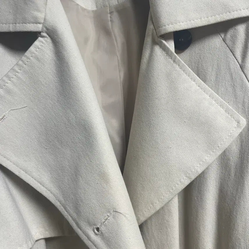 [BUNJANG] Ivory Trench Coat / 아이보리 트렌치 코트