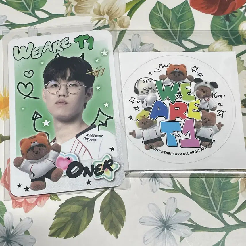 [BUNJANG] T1 Oner x Appree Collaboration Bundle Set / T1 오너 어프어프 콜라보 포토카드+스티커 일괄