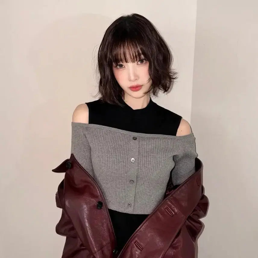 [SOLD OUT] (새상품) 레이브 여성 오프숄더 긴팔티셔츠 숄더컷아웃니트 S 조이카리나