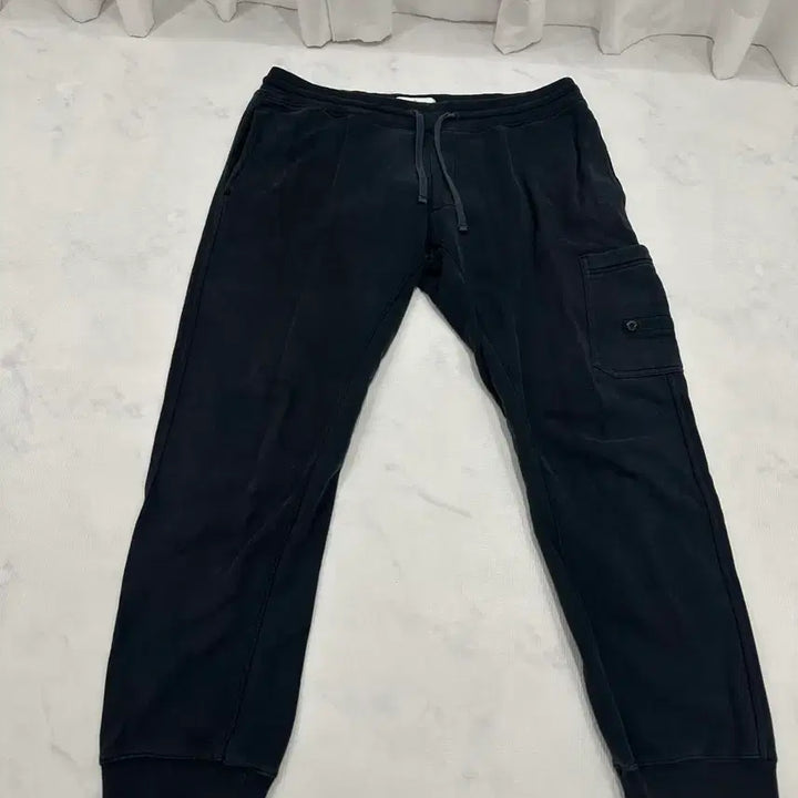 [BUNJANG] Stone Island Cargo Jogger Pants Navy XL / [XL] 스톤아일랜드 카고 조거 팬츠 (네이비)