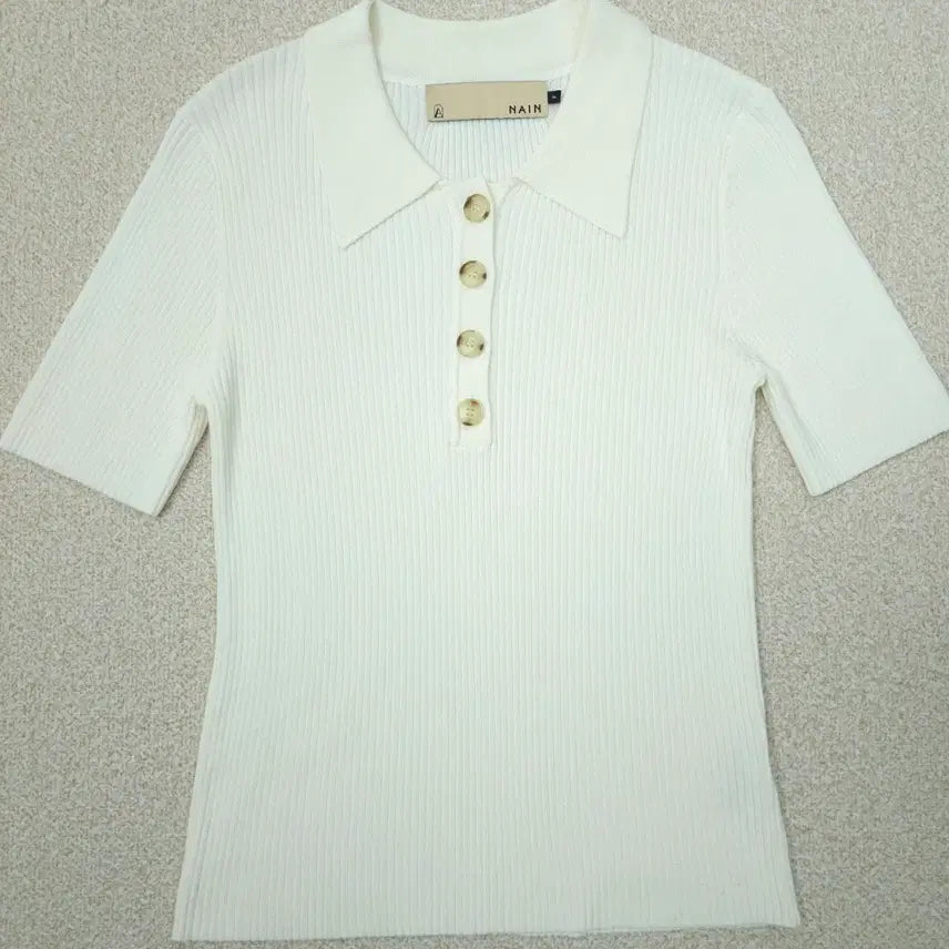 [BUNJANG] NAIN Ivory Slim-Fit Collar Knit Top / (F)NAIN 여성 카라 반팔 니트 슬림핏 아이보리 W3098