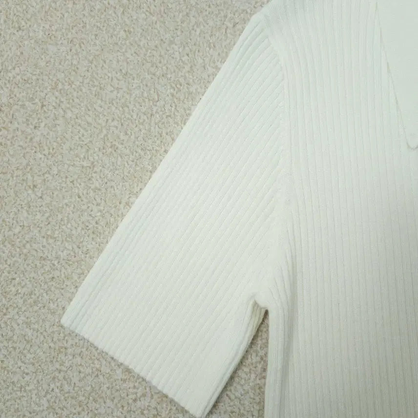[BUNJANG] NAIN Ivory Slim-Fit Collar Knit Top / (F)NAIN 여성 카라 반팔 니트 슬림핏 아이보리 W3098