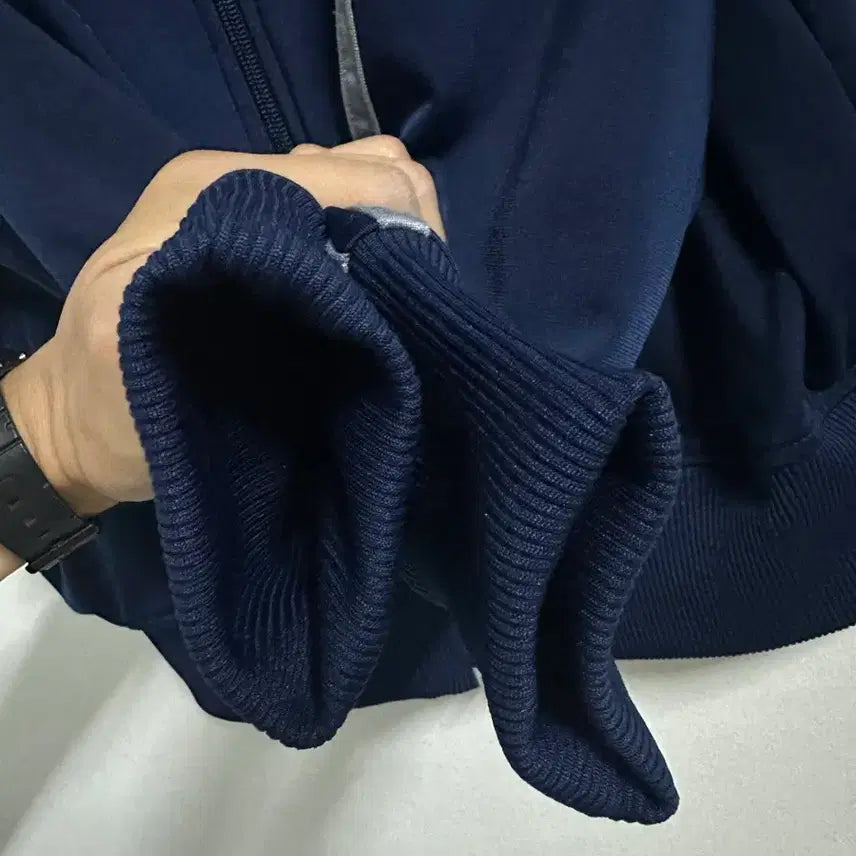 [SOLD OUT] 아디다스 파이어버드 그레이 네이비 삼선 트랙탑