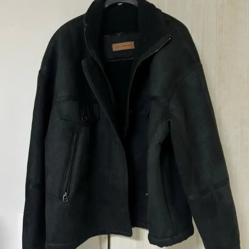 [SOLD OUT] 셀프서비스 빈티지 무스탕 블랙