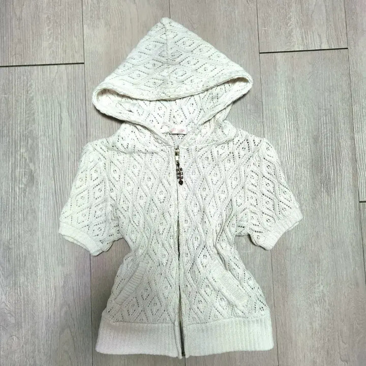 [SOLD OUT] 오늘만할인 유일매물 리즈리사 희귀 00S 갸루 히메갸루 반팔 니트후드집업