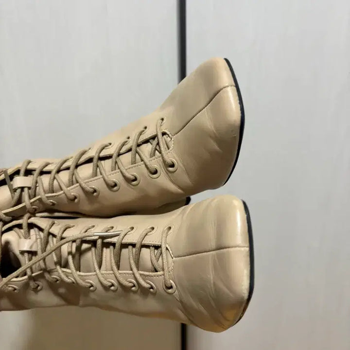 [BUNJANG] ZARA Lace-Up Ankle Boots Beige / 자라 레이스업 앵클 부츠 베이지
