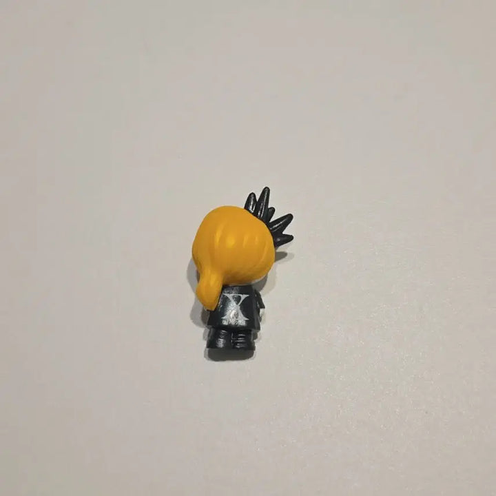 [BUNJANG] Yoshikitty Chocolate Egg Figure / 요시키티 초코에그 피규어