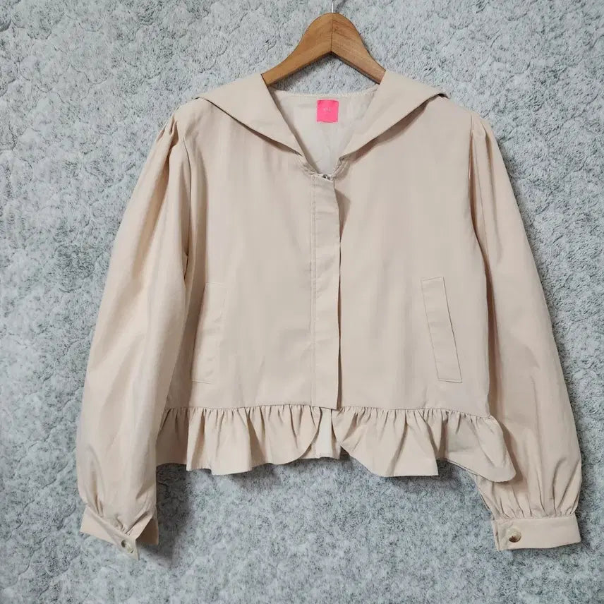 [SOLD OUT] 232A [F] EVO 여성 크롭 점퍼