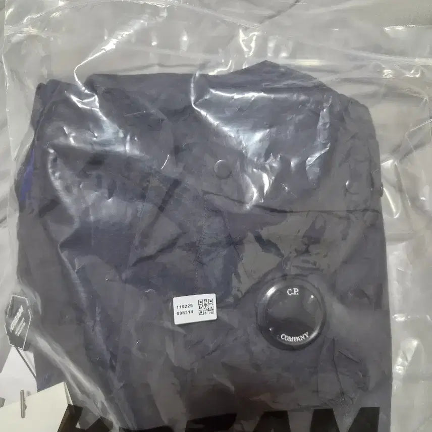 [BUNJANG] CP Company Swim Shorts / CP컴퍼니 스윔팬츠 44