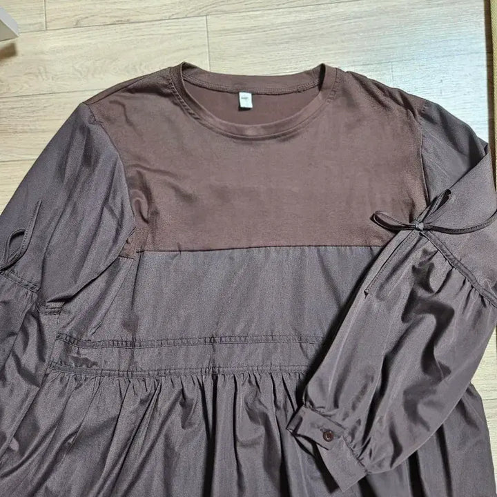 [BUNJANG] Brown Long Sleeve Blouse / 브라운 롱 슬리브 블라우스