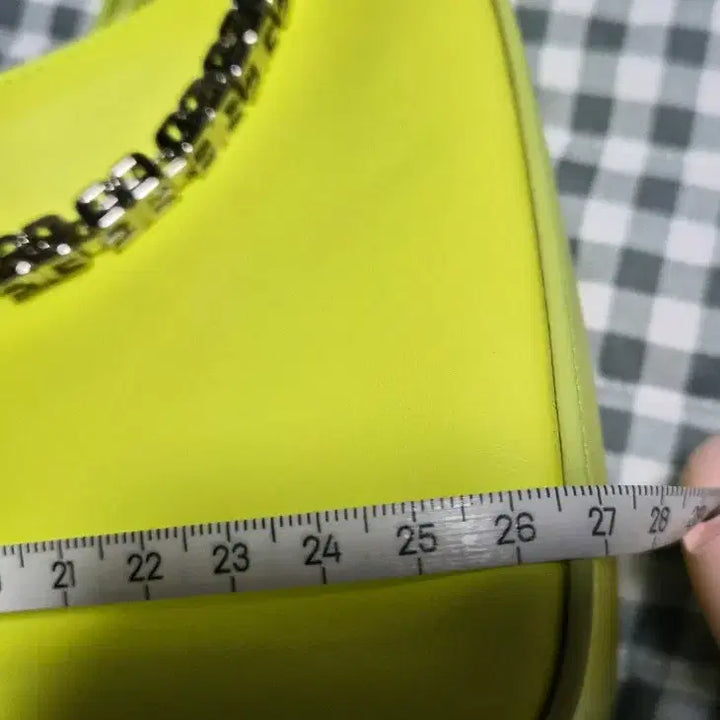 [BUNJANG] Givenchy Hobo Shoulder Bag Fluorescent Yellow / 지방시 호보 숄더백 형광 옐로우