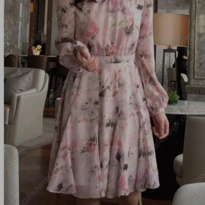 [BUNJANG] Merci Beaucoup Pink Chiffon Dress Size 2 / 메르시비앙 메비 핑크 쉬폰 원피스 2사이즈