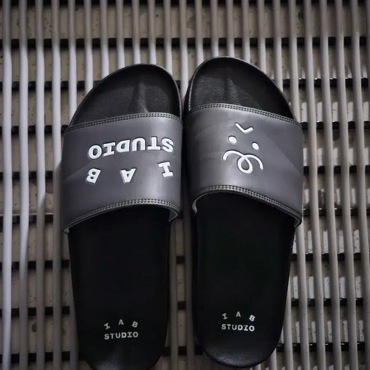 [BUNJANG] IAB Studio Slippers 280 / 아이앱 스튜디오 슬리퍼280