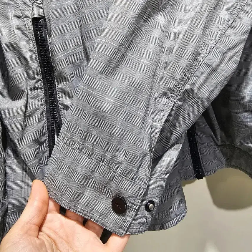 [BUNJANG] Daks Golf Checkered Lightweight Windbreaker Jacket / 닥스 골프 잔체크 경량 바람막이 자켓 110