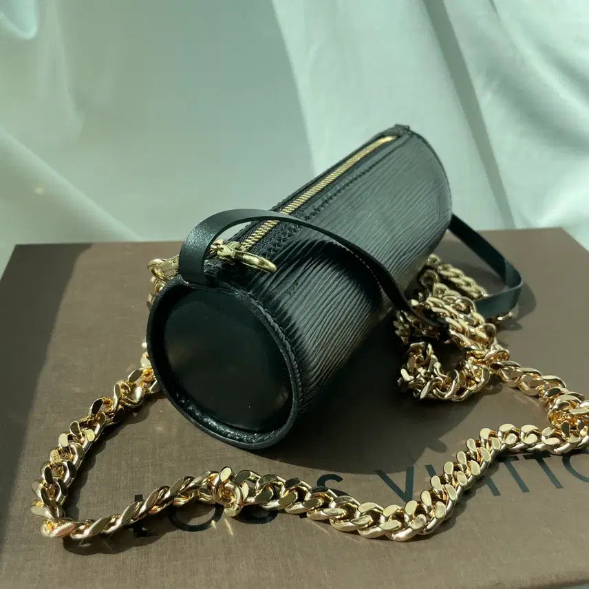 [BUNJANG] Louis Vuitton Papillon Epi Mini Cylinder Bag / 루이비통 파빌론 빠삐용 에삐 미니원통백 정품감정서포함