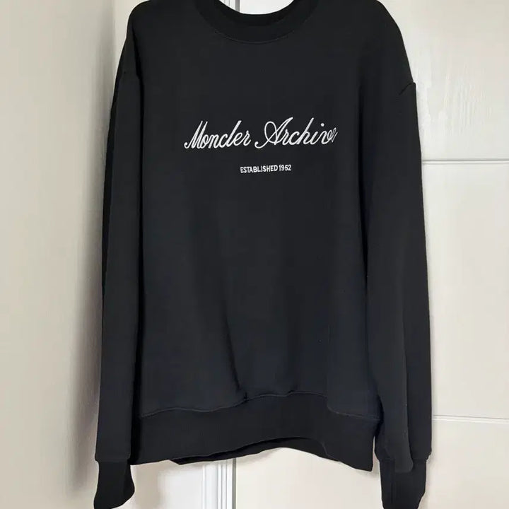 [BUNJANG] Moncler Archive Black Sweatshirt / 새상품 아카이브  노기모 블랙 몽클레어 맨투맨 남여공용XL