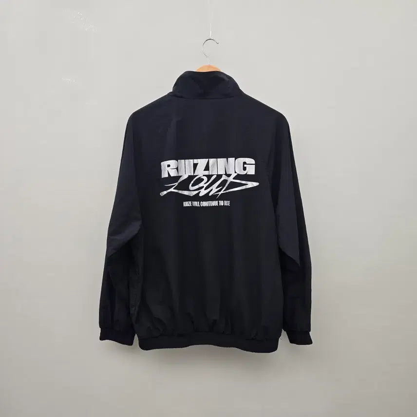 [SOLD OUT] 라이즈 2025 트랙자켓 새상품