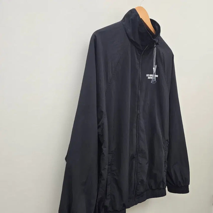 [SOLD OUT] 라이즈 2025 트랙자켓 새상품