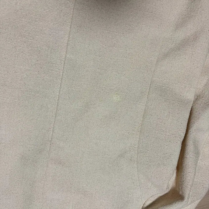 [BUNJANG] Eggis Celta Tweed Jacket Ivory Office Wear / eggis에그이즈 셀타 트위드 자켓 아이보리 오버핏 정장 출근룩 오피스룩