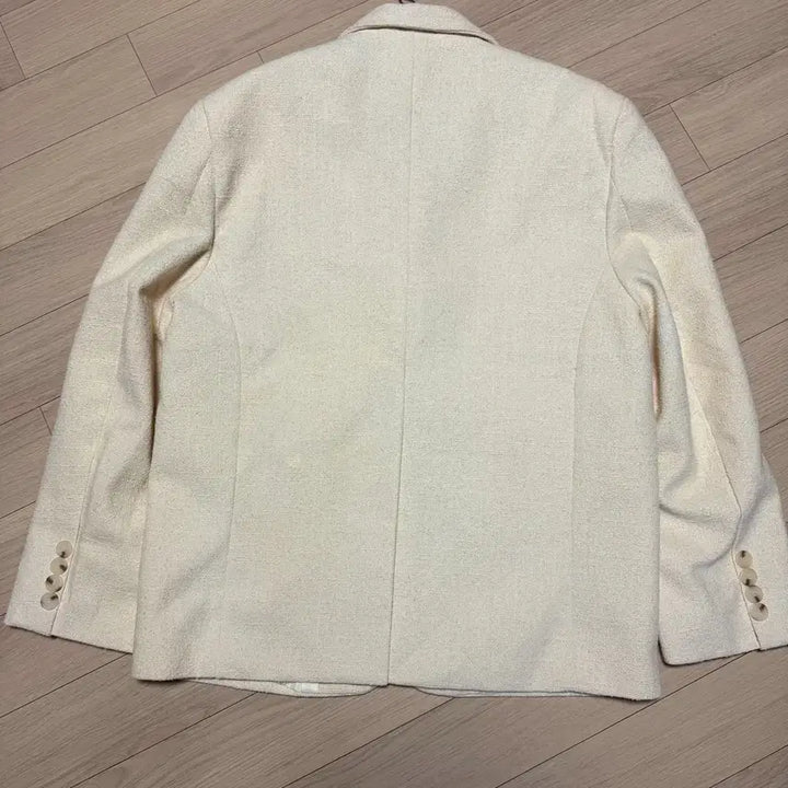 [BUNJANG] Eggis Celta Tweed Jacket Ivory Office Wear / eggis에그이즈 셀타 트위드 자켓 아이보리 오버핏 정장 출근룩 오피스룩