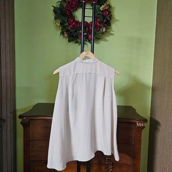 [BUNJANG] Time Beige Blouse / 타임 블라우스