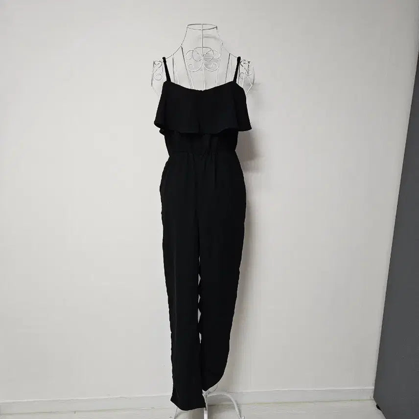 [SOLD OUT] 영국브랜드 Glamorous jumpsuit 점프수트 미사용 새상품