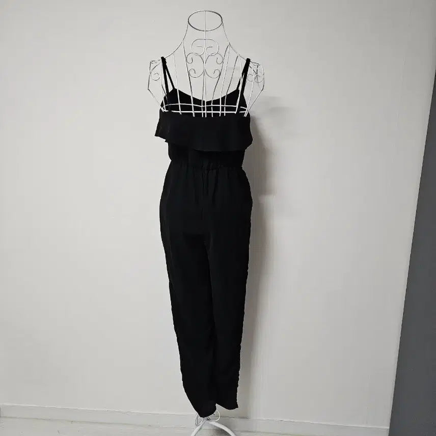 [SOLD OUT] 영국브랜드 Glamorous jumpsuit 점프수트 미사용 새상품