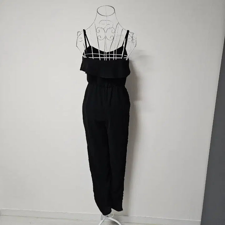 [SOLD OUT] 영국브랜드 Glamorous jumpsuit 점프수트 미사용 새상품