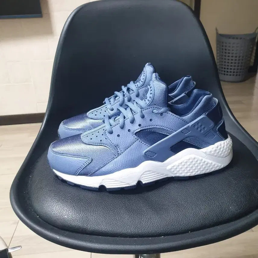 [BUNJANG] Nike Air Huarache Blue Sneakers / 나이키 허라취 운동화 블루 240