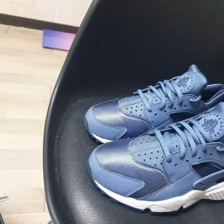 [BUNJANG] Nike Air Huarache Blue Sneakers / 나이키 허라취 운동화 블루 240