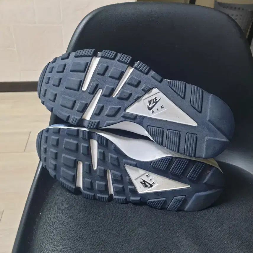 [BUNJANG] Nike Air Huarache Blue Sneakers / 나이키 허라취 운동화 블루 240