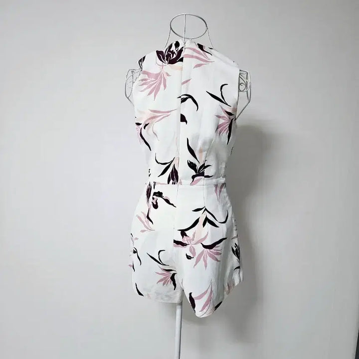 [SOLD OUT] Keepsake 점프수트 원피스 쇼츠 미사용
